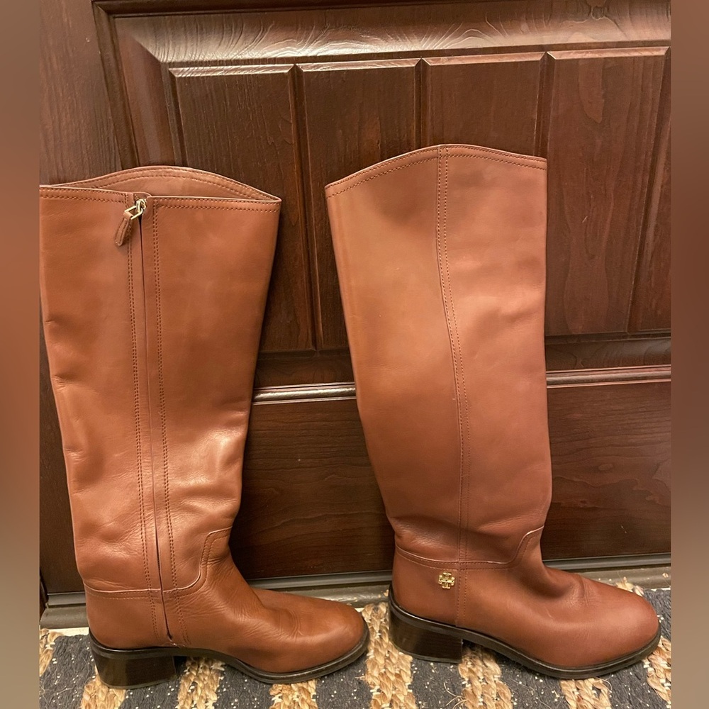 Tory Burch Boots